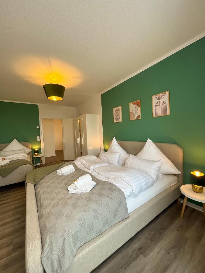 Home Inn Apartments - 202 Минден Екстериор снимка